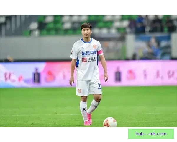赵明剑助攻英博老将再展锋芒球队合作默契演绎精彩进攻